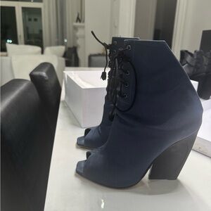 Dior Elegant Blue Women's Ankle Boots size 37,5